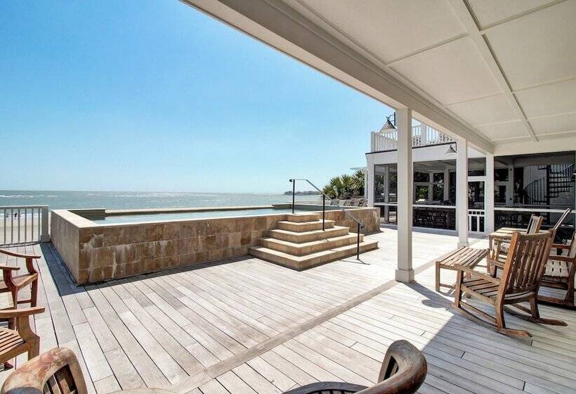 114 Ocean Boulevard By Avantstay Beachfront Infinity Pool Basketball Court Recently Renovated!