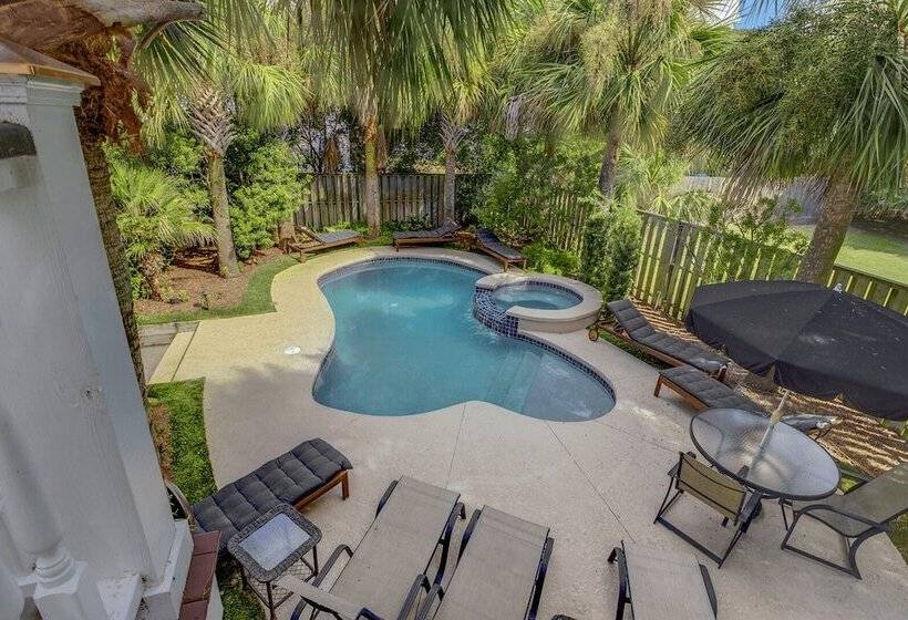 2701 Palm Boulevard By Avantstay Steps To The Beach, Ping Pong, Putting Green