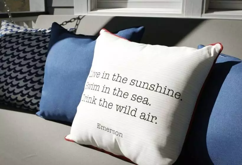 2701 Palm Boulevard By Avantstay Steps To The Beach, Ping Pong, Putting Green