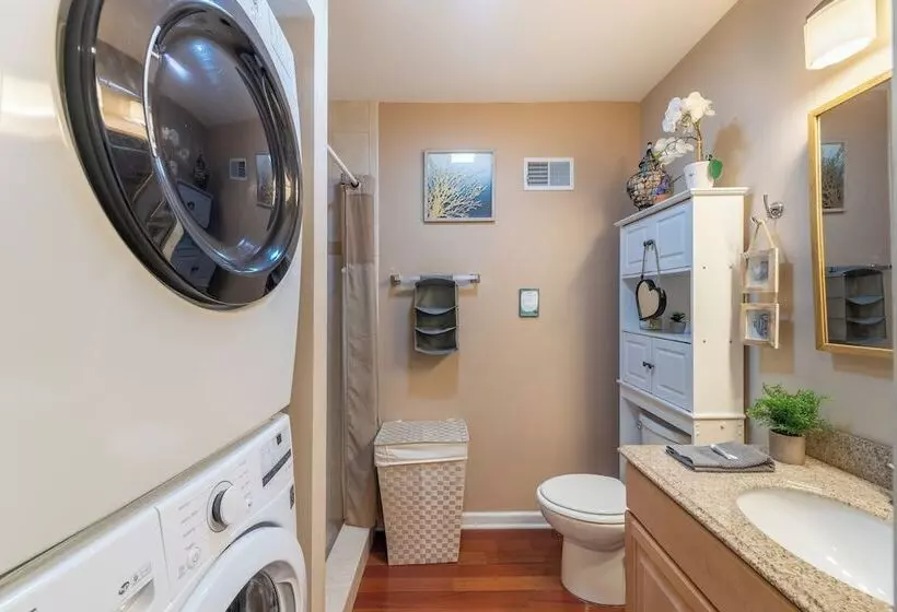 Bear Trail Chalet By Avantstay Retreat W/ Outdoor Living Deck & Fire Pit