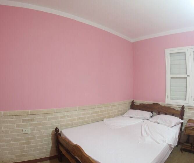 تختخواب و صبحانه Villa Isbel Fuentes