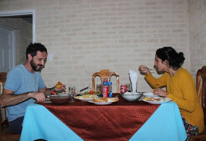 تختخواب و صبحانه Villa Isbel Fuentes