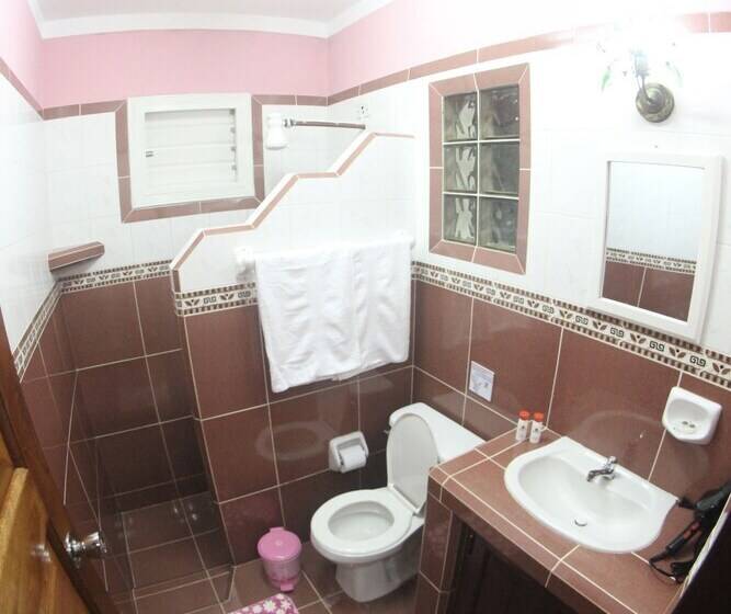 تختخواب و صبحانه Villa Isbel Fuentes