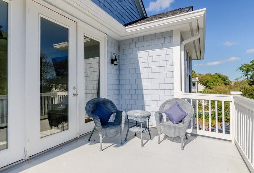 Cobalt Coast By Avantstay 7bdr, Steps From Beach