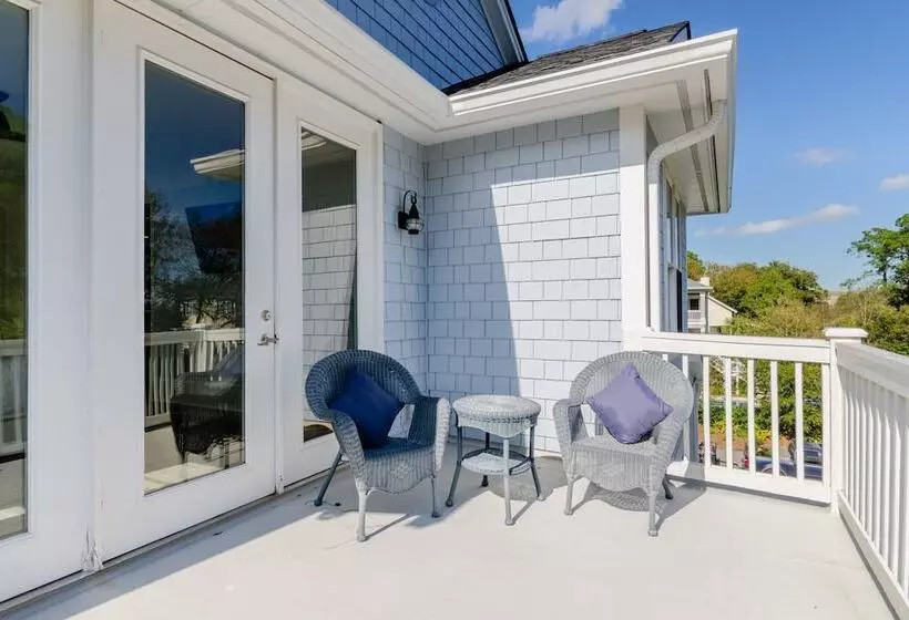 Cobalt Coast By Avantstay 7bdr, Steps From Beach