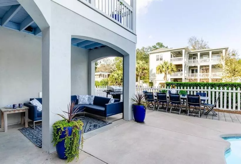 Cobalt Coast By Avantstay 7bdr, Steps From Beach