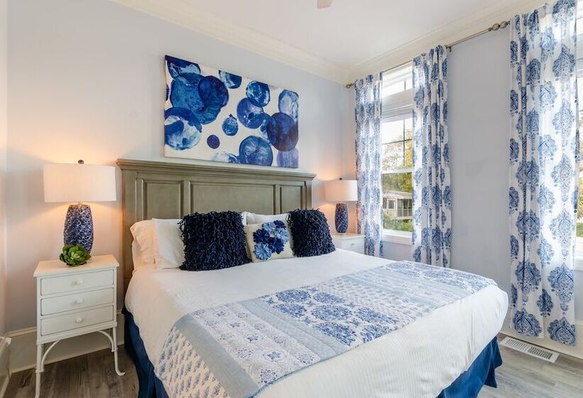 Cobalt Coast By Avantstay 7bdr, Steps From Beach