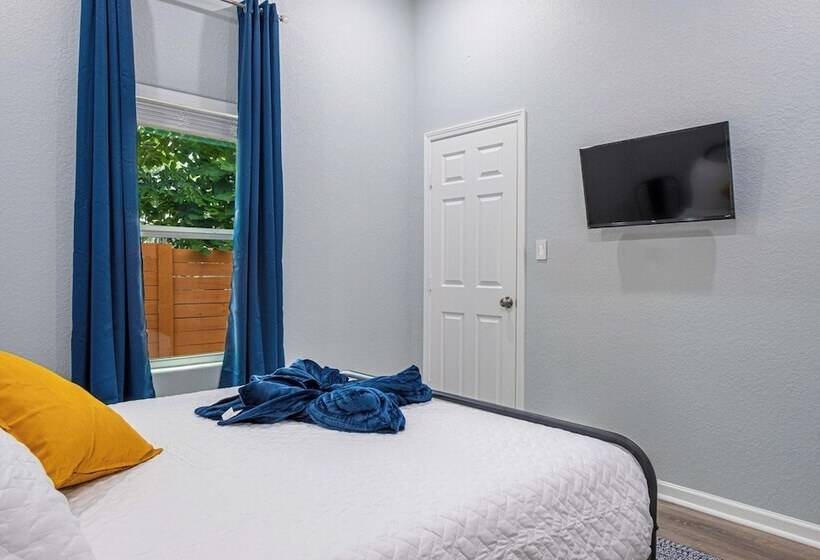 Comfort And Style 4br/3ba Near Riverwalk And Dtown