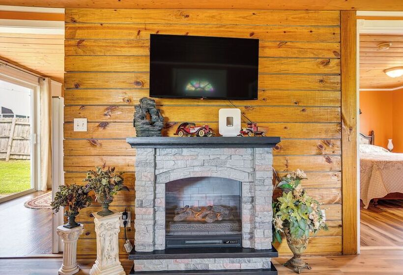 Cozy Water Valley Home W/ Yard & Fire Pit!