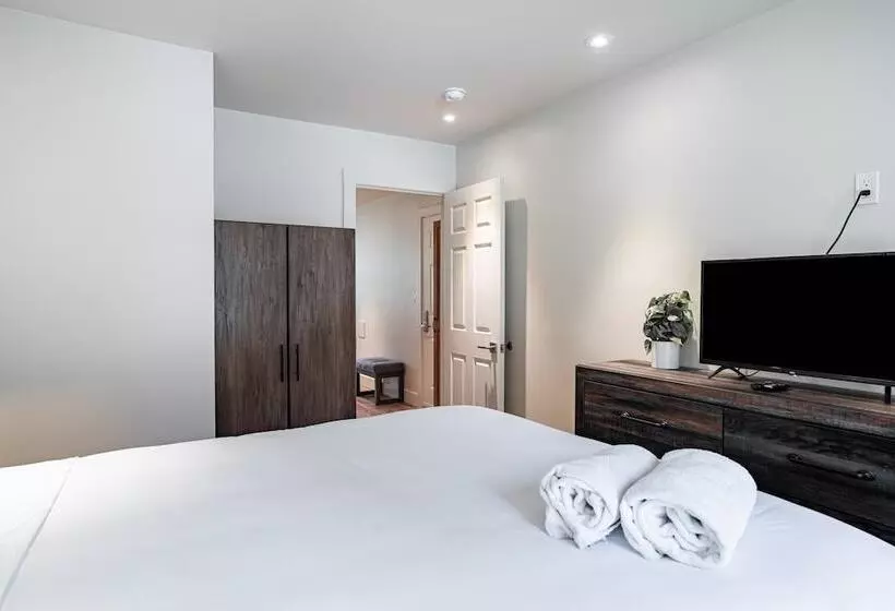 Etta Place 7 By Avantstay Ski In/ Ski Out Unit W/ Striking Views!