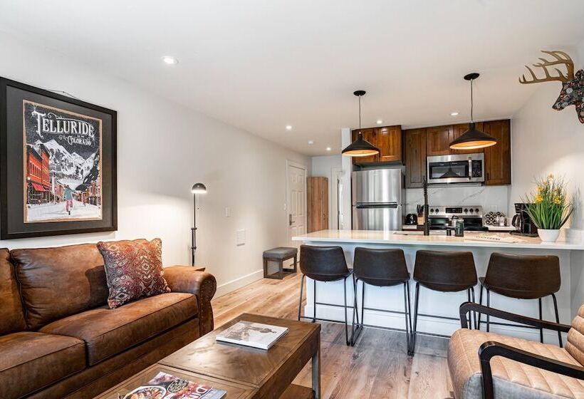 Etta Place 7 By Avantstay Ski In/ Ski Out Unit W/ Striking Views!