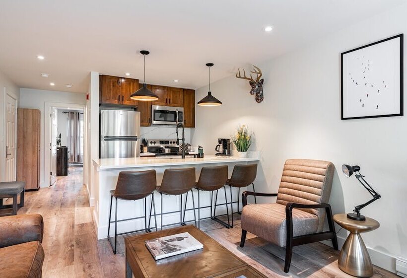 Etta Place 7 By Avantstay Ski In/ Ski Out Unit W/ Striking Views!