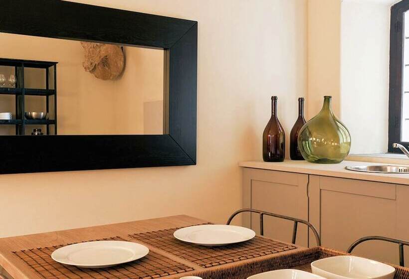 ホテル Apartment In A Famous Monferrato Castle