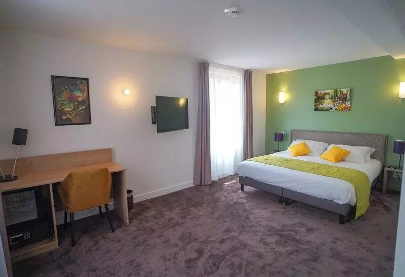 ホテル De La Croix Blanche