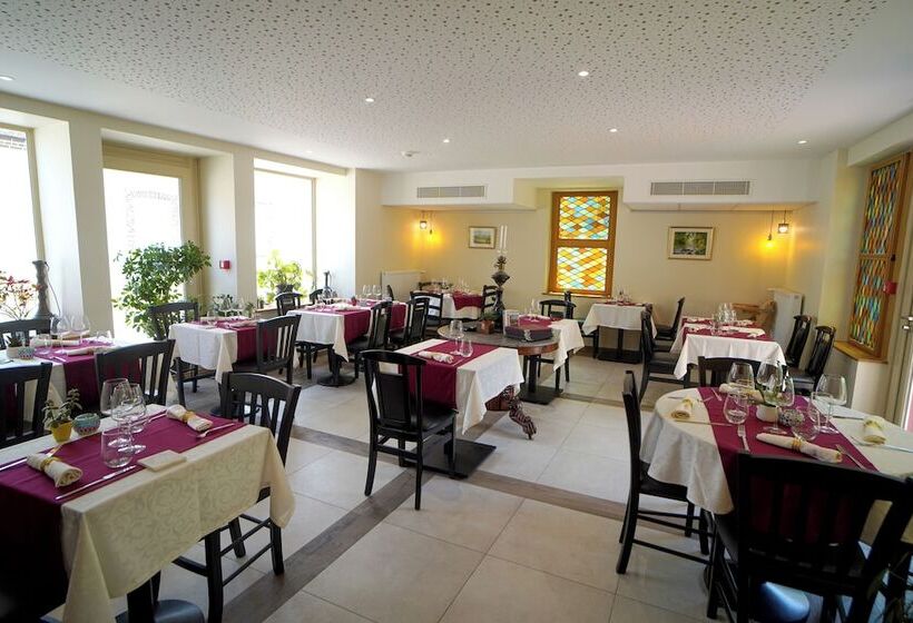 酒店 De La Croix Blanche