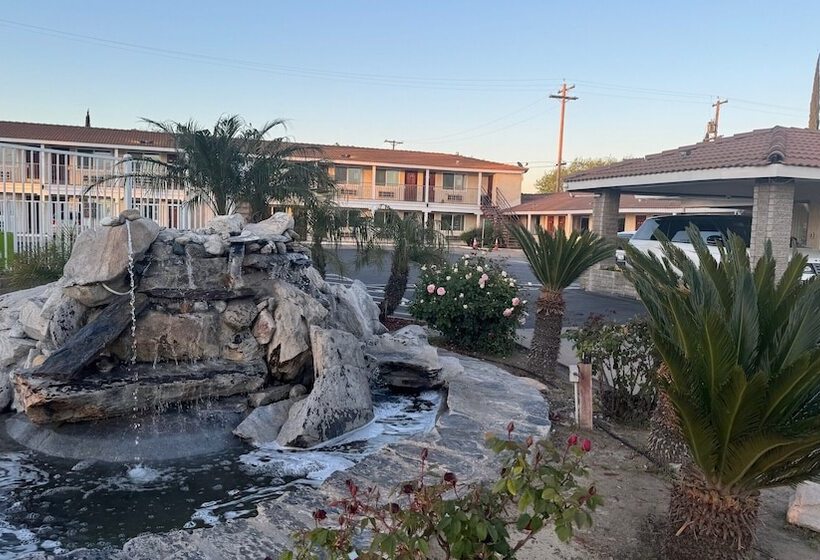 فندق Pacific Express Inn