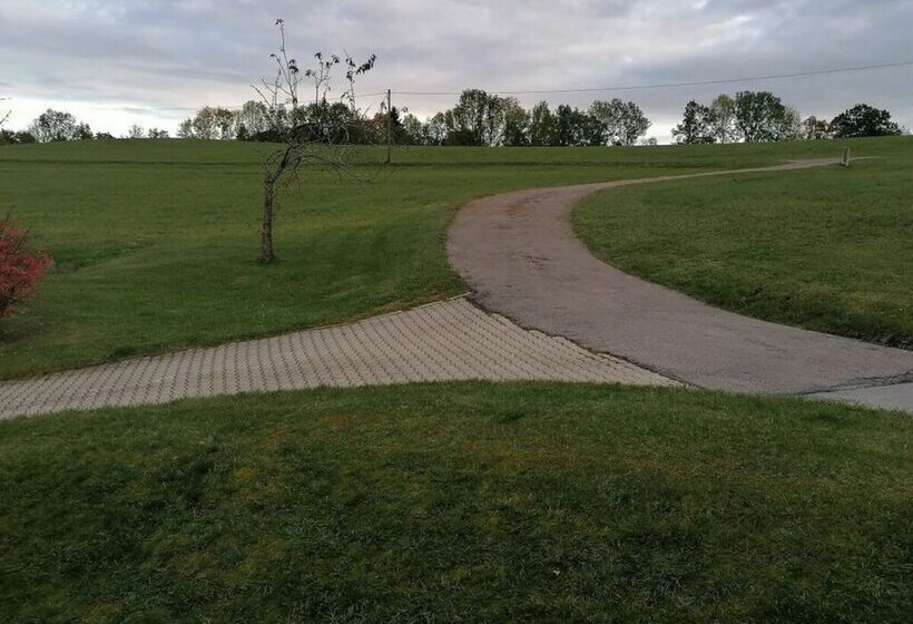 Kehlpoint Comfortable Holiday Residence