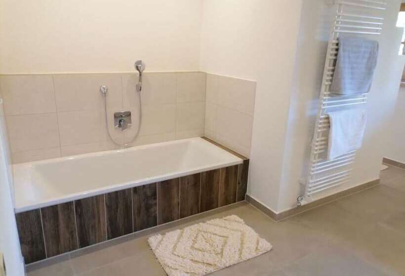 Kehlpoint Comfortable Holiday Residence