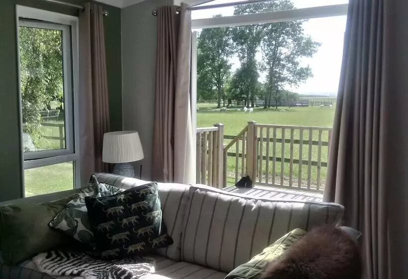 Lodge In Beautiful Kent Countryside