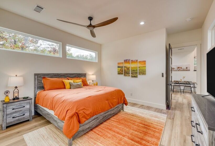 Pool, Hot Tub, Game Room, Fire Pit Luxe & Private 4bdr Maverick By Avantstay