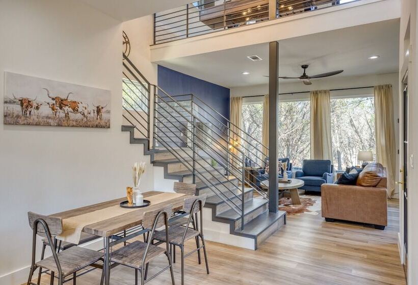 Pool, Hot Tub, Game Room, Fire Pit Luxe & Private 4bdr Maverick By Avantstay