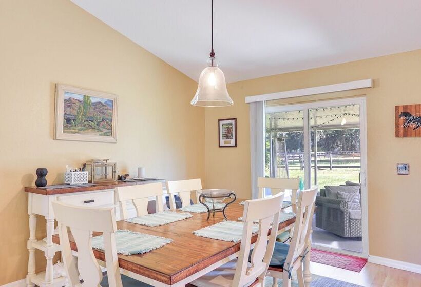 Ocala Retreat, 2 Mi To World Equestrian Center!