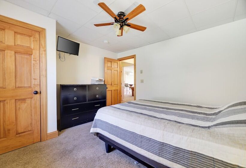 Otter Banks By Avantstay Sleeps 18 + Hot Tub, Views, Game Room