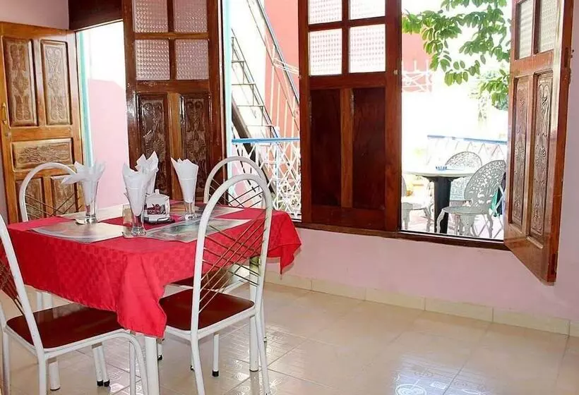 ペンション Hostal La Fruta Trinidad