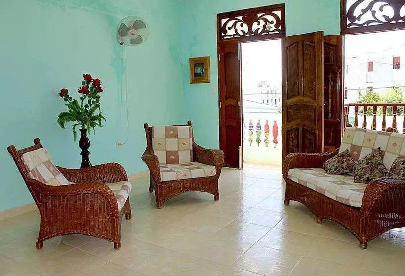 ペンション Hostal La Fruta Trinidad