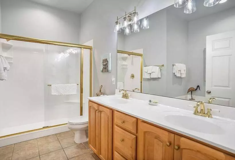 Lomakeskus 415 Wahoo Dr