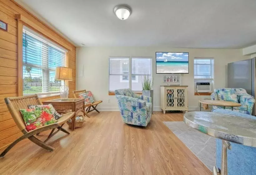 Rock The Boat By Avantstay 5 Blocks To Beach