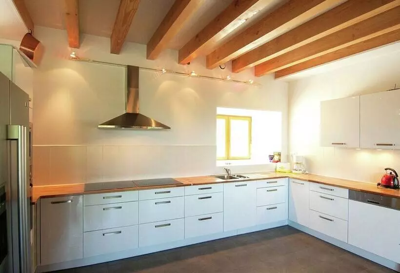 Spacious Cottage In Limousin With Private Pool