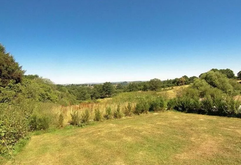 Spacious Cottage In Limousin With Private Pool