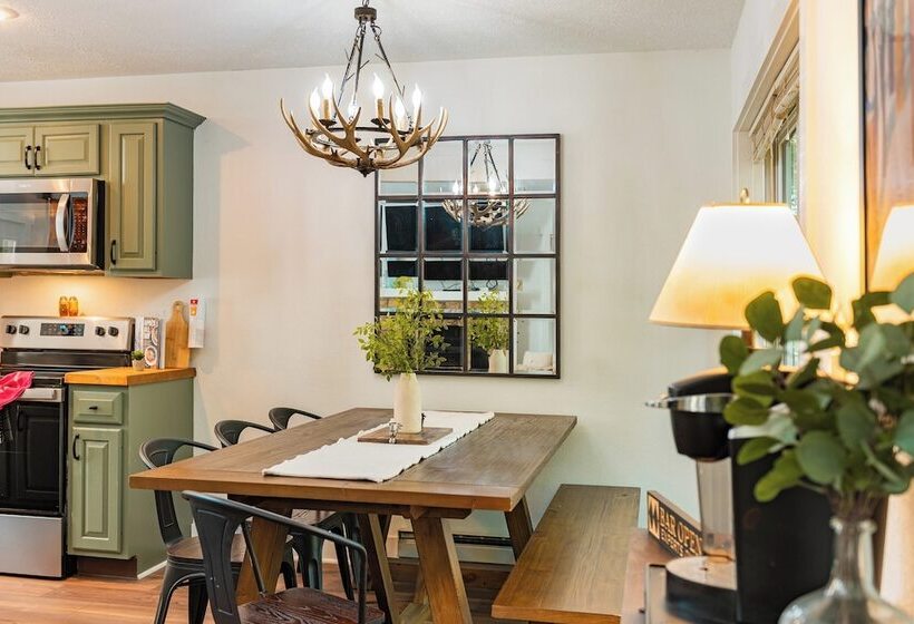 The Après Alpine By Avantstay Cozy Modern Cabin W/ Deck