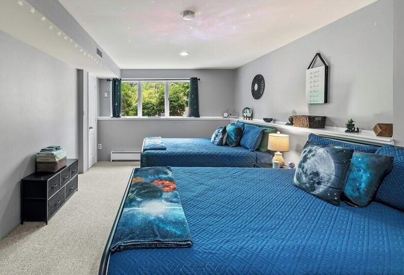 The Boulder Inn By Avantstay Indoor Hot Tub, Game Room, Outdoor Fire Pit