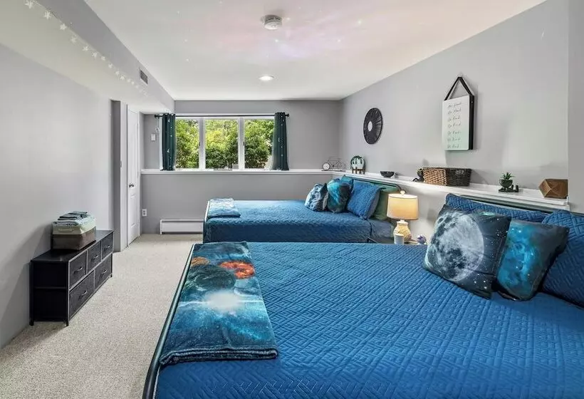The Boulder Inn By Avantstay Indoor Hot Tub, Game Room, Outdoor Fire Pit