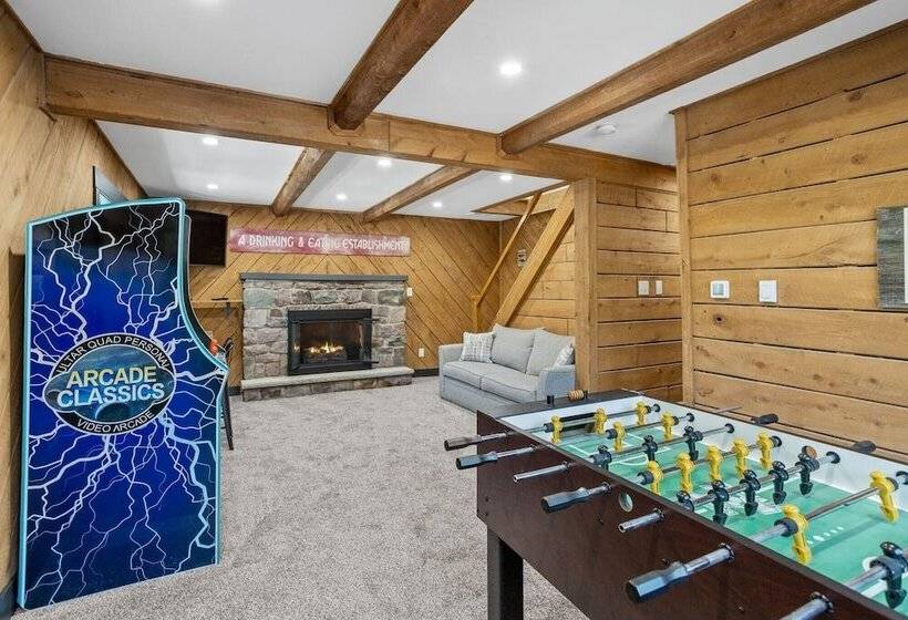 The Breck By Avantstay Modern 6bdr Cabin W/ Hot Tub & Game Room