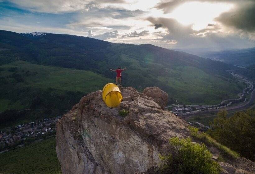 ユースホステル The Bunkhouse