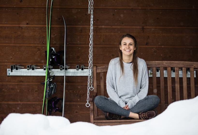 ユースホステル The Bunkhouse