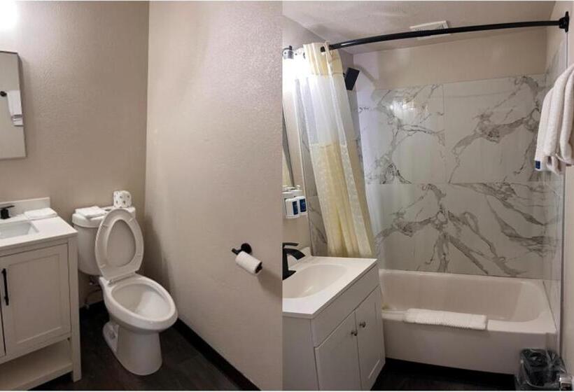 Отель Anchor Bay Inn Near Winchester Bay