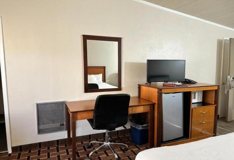 Отель Anchor Bay Inn Near Winchester Bay