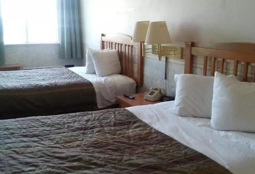 Hotelli Budget Inn Sterling