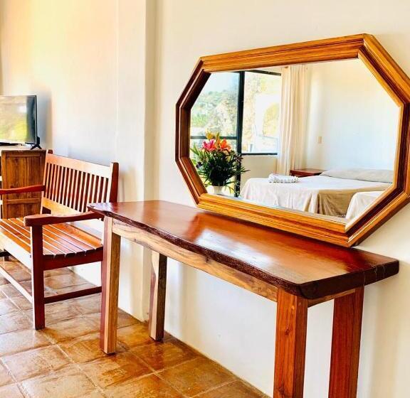 בית מלון כפרי Cordelia's