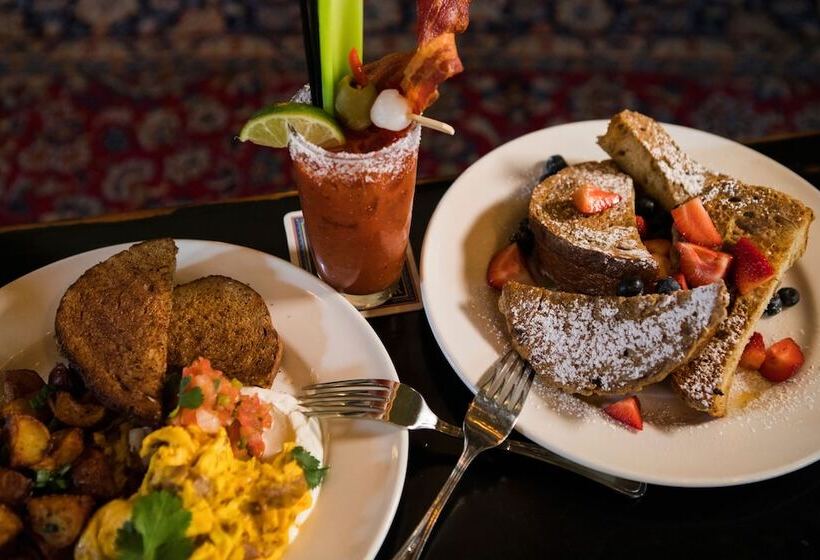 Hotel Mcmenamins Anderson School