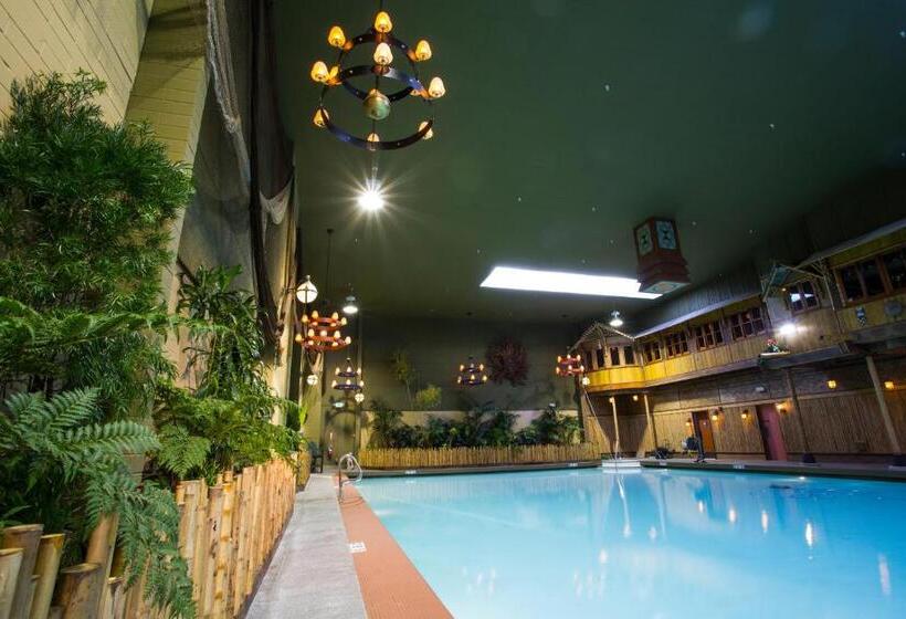 Hotel Mcmenamins Anderson School