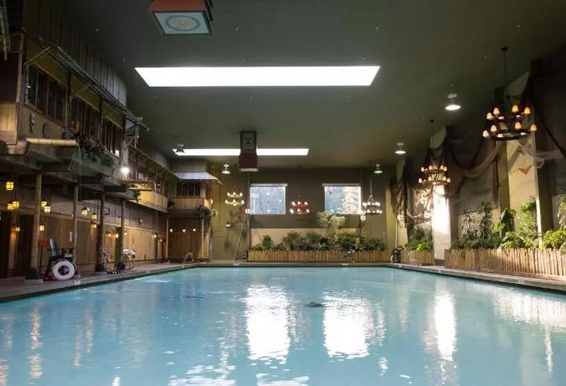 ホテル Mcmenamins Anderson School