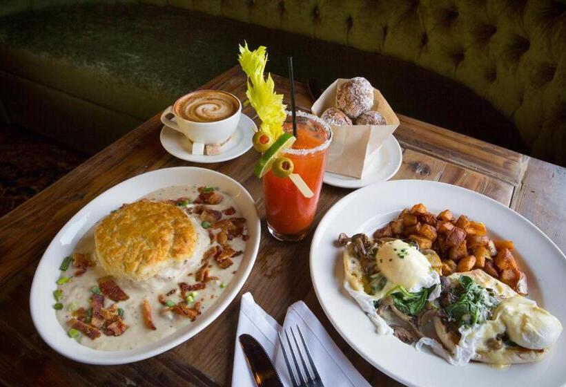 Hotel Mcmenamins Anderson School