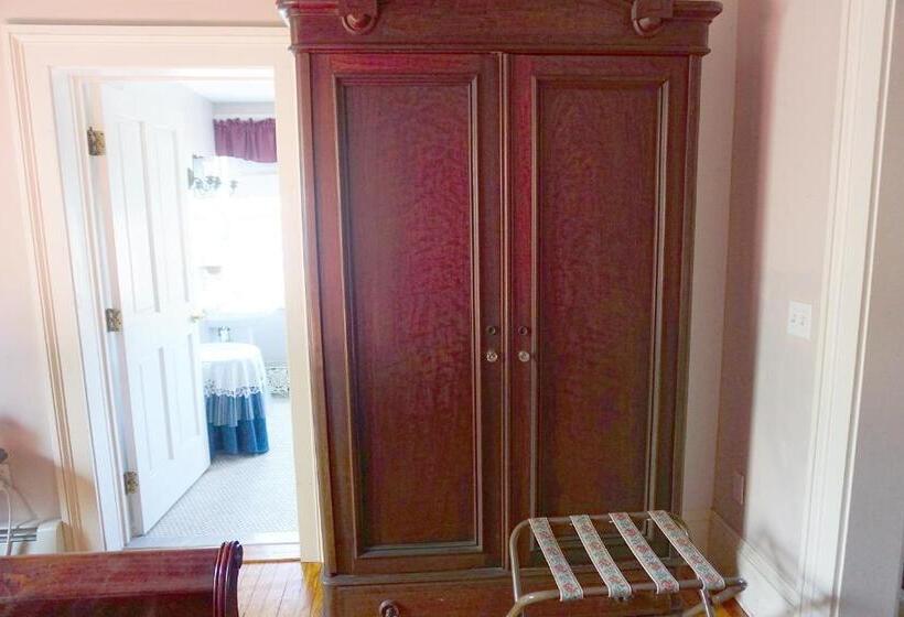 فندق Stay Saratoga