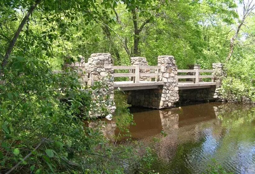 هتل Stewart Inn