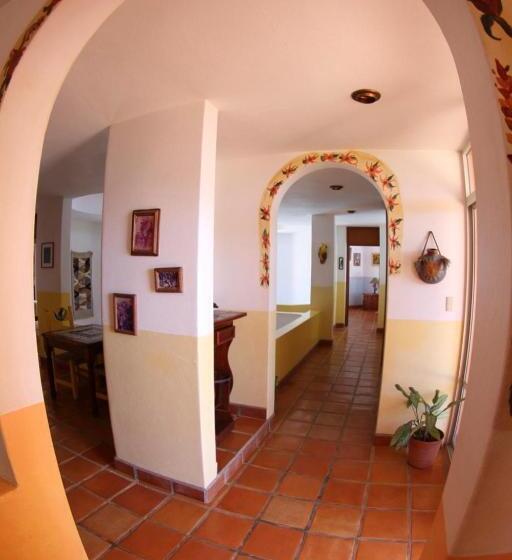 בית מלון כפרי Villa Tropical